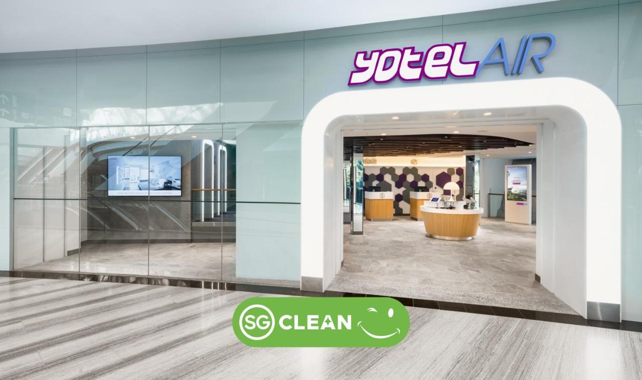 Yotelair Singapore Changi Airport Landside Exterior photo